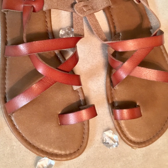 SANDALS - Picture 2 of 2